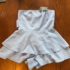 Forever 21 women’s medium Jumpsuit/shorts NWT